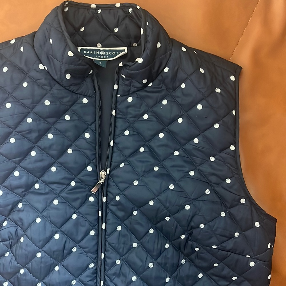 Karen Scott polka dot vest